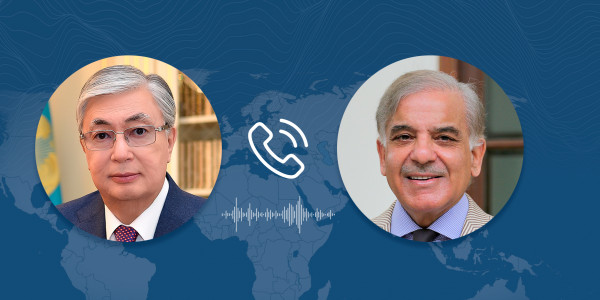 Қасым-Жомарт Тоқаев Пәкістан Премьер-министрімен телефон арқылы сөйлесті