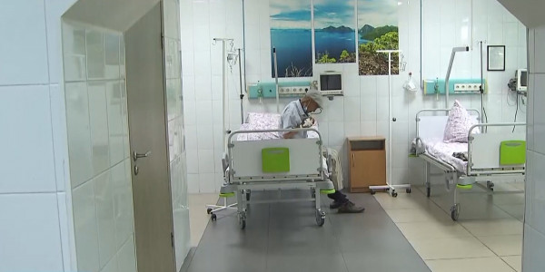 Қатаң карантин енгізу үшін ауруханалардағы науқастардың саны ескеріледі