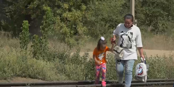 12 аварийных и трехсменных школ насчитали в ЗКО