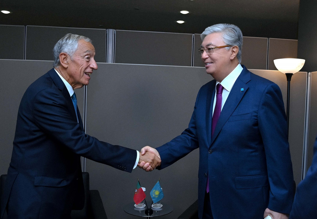 Токаев провел переговоры с Президентом Португалии Марселу Ребелу де Соузой