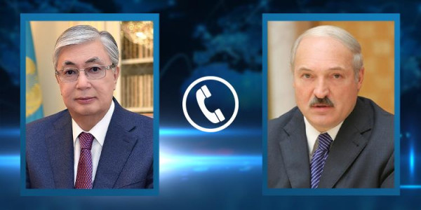 Глава государства переговорил с президентом Беларуси