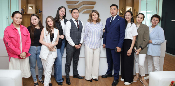 Будущие журналисты ознакомились с работой Агентства &laquo;Хабар&raquo;