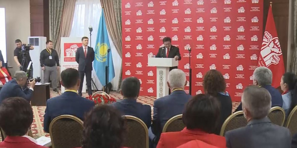 ҚХП президенттікке үміткер ретінде Қ. Тоқаевты ұсынды