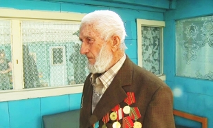 &laquo;Хабар&raquo; Агенттігі майдангер Иван Каплиевпен жүздесіп, тартуын табыс етті