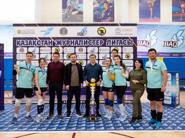 &laquo;Хабар&raquo; командасы BAQ Liga чемпионатының жеңімпазы атанды