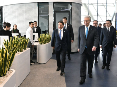 Мемлекет басшысы Alem.ai халықаралық жасанды интеллект орталығына барды