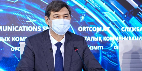 Е. Киясов освобожден от должности главного санврача РК