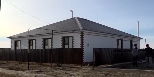 Семья построила дом на деньги от продажи курта