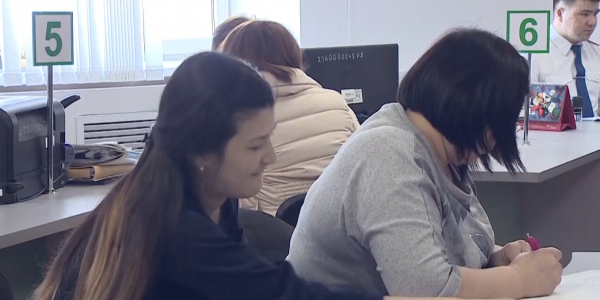 За двойное гражданство привлекли к ответственности 500 человек