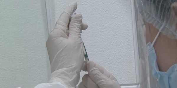 С какими прививками нельзя совмещать вакцину от коронавируса