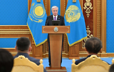 Президент алдағы Ұстаздар күнімен құттықтады