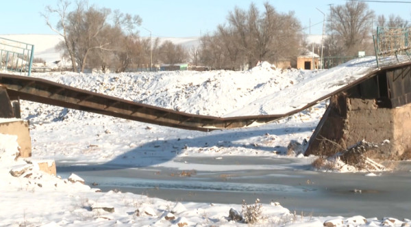Жезді кентіндегі апатты көпір қашан жөнделеді?