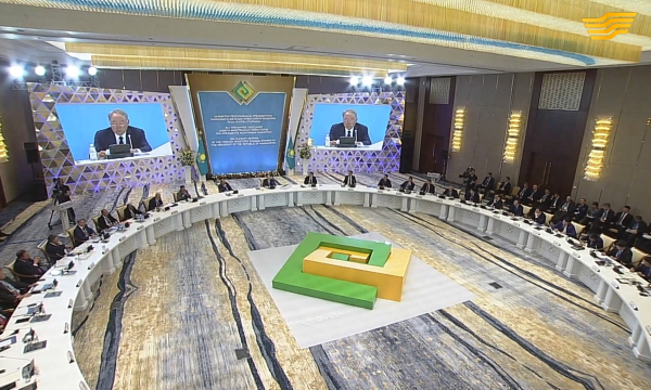 «Большая политика». Инвестиционный климат в Казахстане