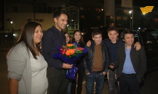 &laquo;Қызық times&raquo;. Дос, Ернар Айдар, Тәуекел Мүсілім