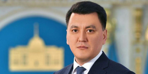 Должность Госсекретаря преобразовали в Госсоветника