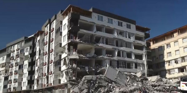 Түркияда 85 мыңға жуық тұрғын үй және ғимарат қайта салынады