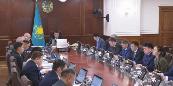 Жарты жылда мемлекеттік бюджетке 9,2 трлн теңге түсті