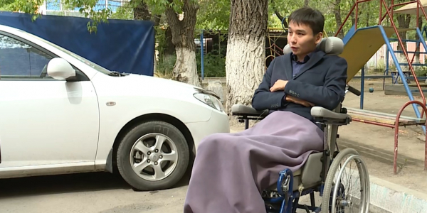 В Караганде уволили директора детского дома после публичной критики члена общественного совета