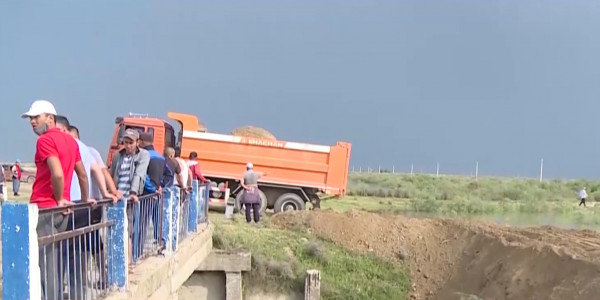 Түркістан облысындағы су тасқыны салдарынан 30 мыңнан астам адам эвакуацияланды