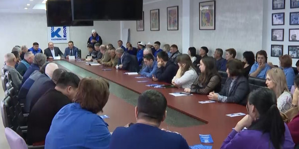 Партия &laquo;Ак Жол&raquo; встретилась с предпринимателями Семея