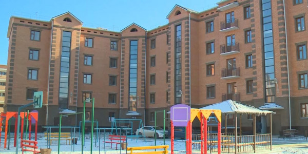 Тұңғыш Президент күніне орай қызылордалық 100 отбасы баспаналы болды