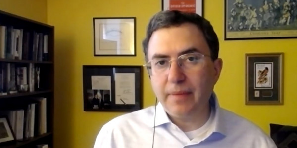 &laquo;COVID-19. Международные эксперты с Алмазом Шарманом&raquo;. Джошуа Шарфстайн. США