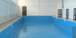 В ВКО простаивает бассейн за 500 млн тенге