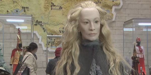 Алматыда авторлық қуыршақтардың бірегей көрмесі ашылды