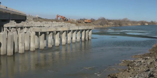 Начались попуски воды из Иртыша в Павлодарской области
