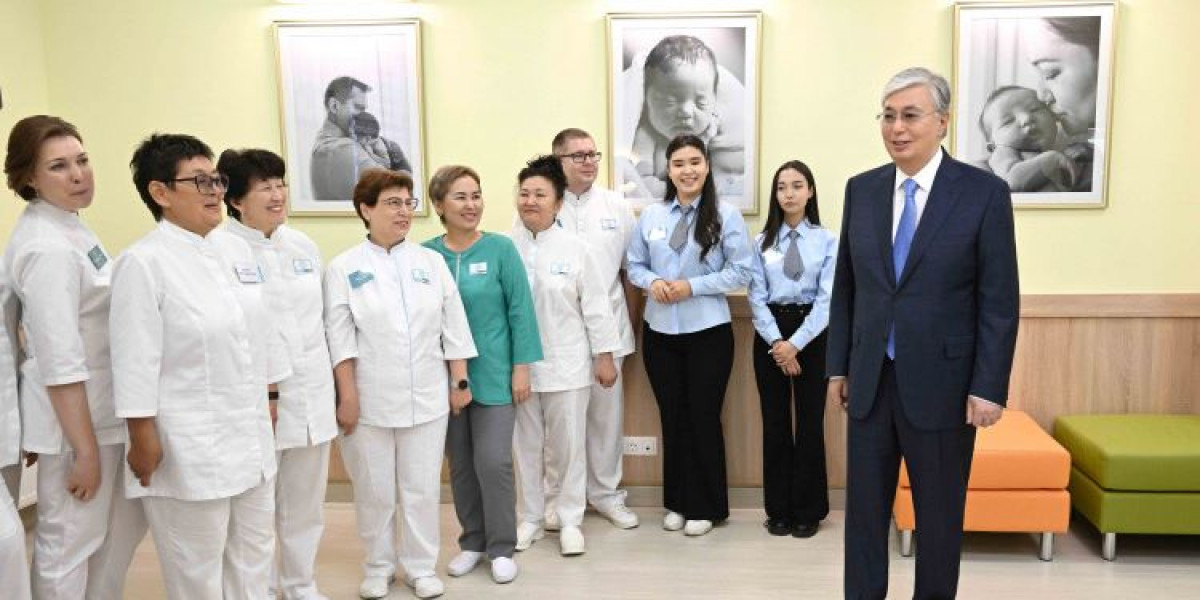 Президент посетил новый корпус клиники Керуен-Medicus