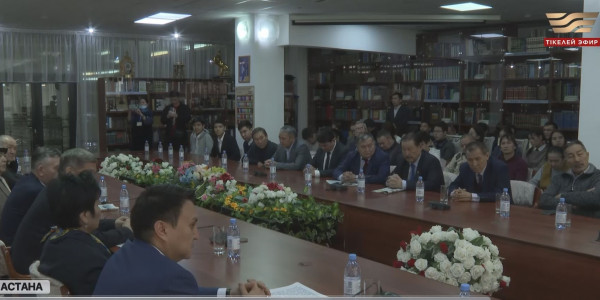 Болатбек Төлепбергеннің &laquo;Азаттық аңсаған&raquo; кітабының тұсауы кесілді