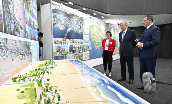 Мемлекет басшысы Қонаев қаласының Бас жоспарымен танысты