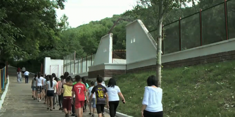 Біркөлік бөктеріндегі лагерьде демалушы балалар үйлеріне қайтарылды