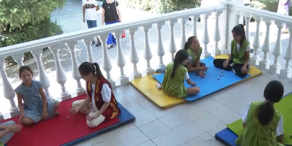 Токаев поручил отдать детям президентские резиденции в регионах