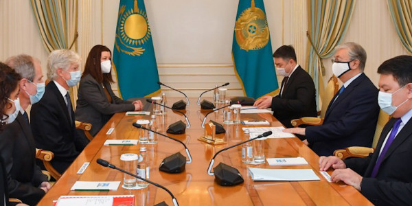 К.Токаев принял президента подразделения по разведке и добыче концерна Total