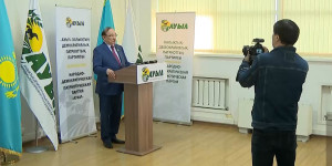 Али Бектаев поздравил казахстанцев с победой конституционных реформ