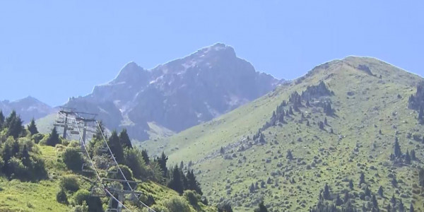 Пропавшего в горах Алматы туриста нашли мертвым