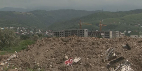 Алматыда заңсыз қоқыс үйінділері көбейіп барады