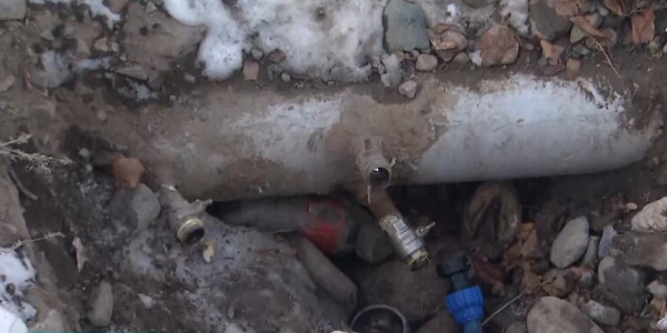 Аяздан құбырлар қатып, ауыл сусыз қалды