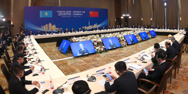 Мемлекет басшысы қазақ-қытай инвестициялық дөңгелек үстеліне қатысты