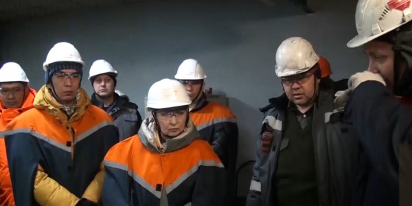 Для экоактивистов провели экскурсию на предприятии компании &laquo;АрселорМиттал Темиртау&raquo;