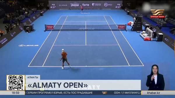 Теннисист Бейбит Жукаев пробился в четвертьфинал тунира ATP 250