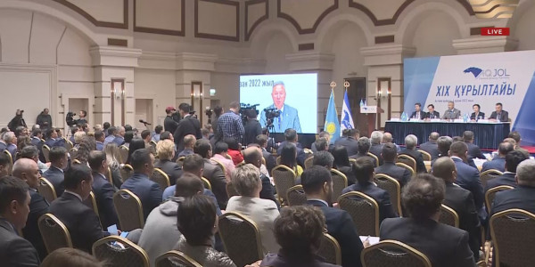 &laquo;Ақ жол&raquo; партиясы Қ. Тоқаевтың кандидатурасын ұсынды