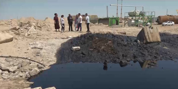 Маңғыстаудағы Жетібай ауылының іргесіне мұнай қалдықтарын төгу тыйылар емес