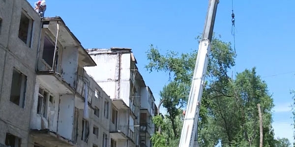 Пострадавший от взрыва дом в Таразе восстановят к 1 октября