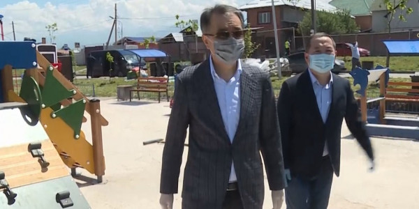 Алматы әкімі Наурызбай ауданын абаттандыру барысымен танысты