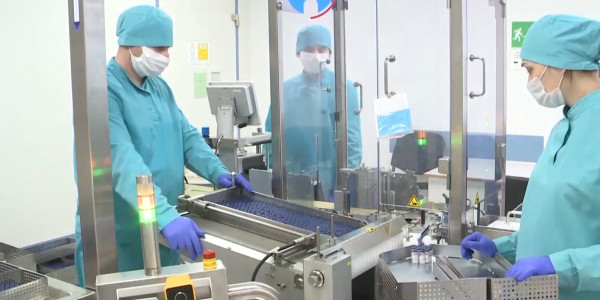 Пробная партия вакцины против COVID-19 выпущена на фармзаводе Караганды