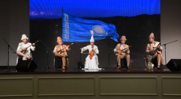 Малайзиядағы отандастарымыз Республика күнін атап өтті