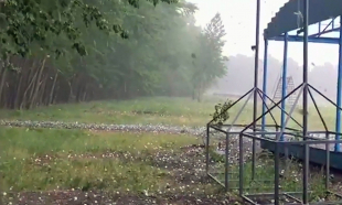 Ақмола облысының Бурабай ауданында бұршақ жауды