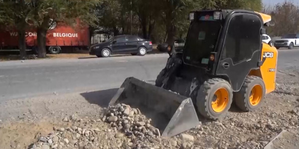 Члены партии &laquo;Ауыл&raquo; проверили качество новых дорог в Туркестанской области